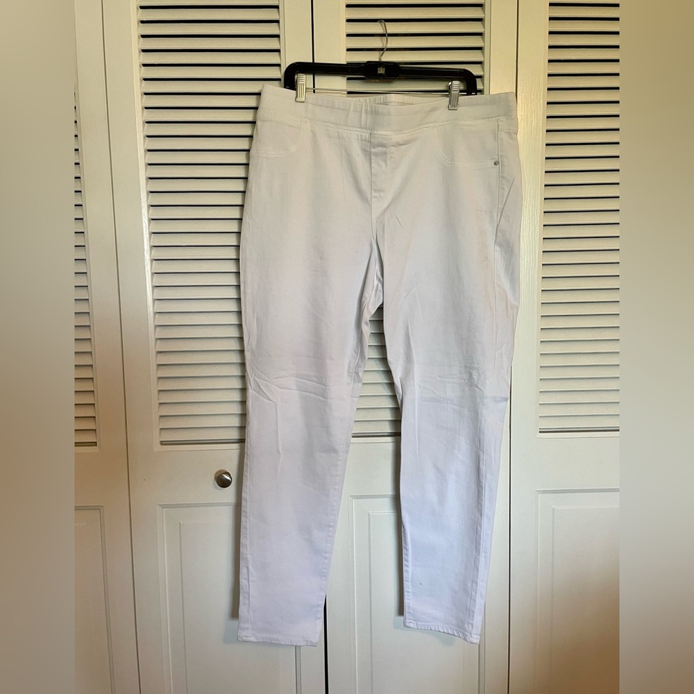 Old Navy skinny slimming Jeggings